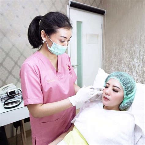 Dokter Kecantikan Semarang Terkenal