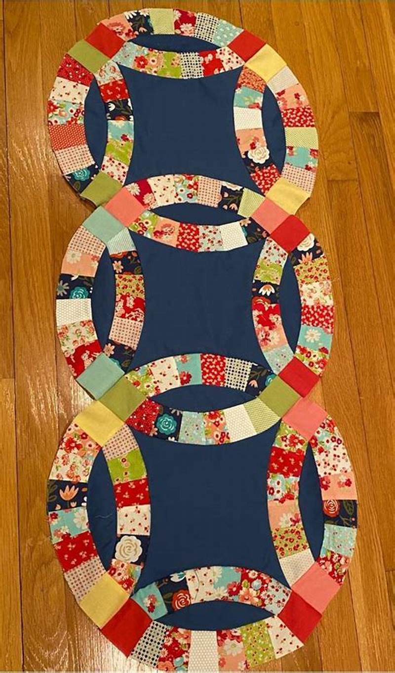 Double Wedding Ring Table Runner Pattern