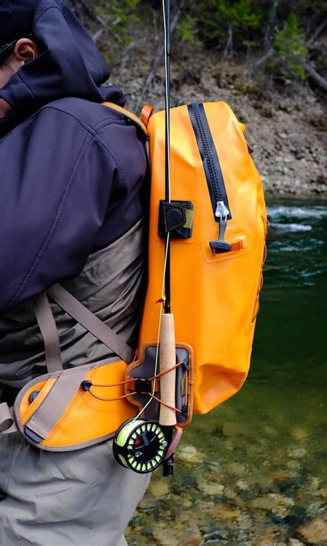 Evaluate Features and Materials Fishing Backpack with Rod Holder
