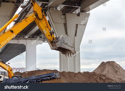 Excavators Designed for Bridge Construction