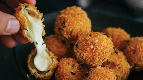 Fishstreat Cheese Bomb