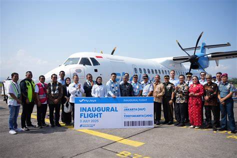 FlyJaya Terbang Perdana