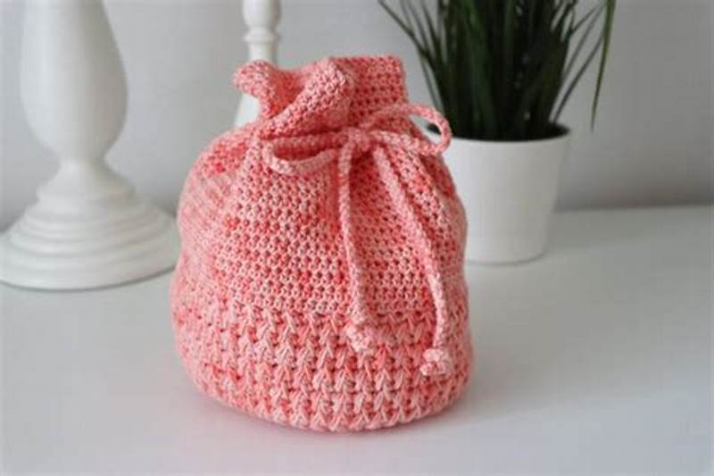 Free Crochet Drawstring Purse Pattern