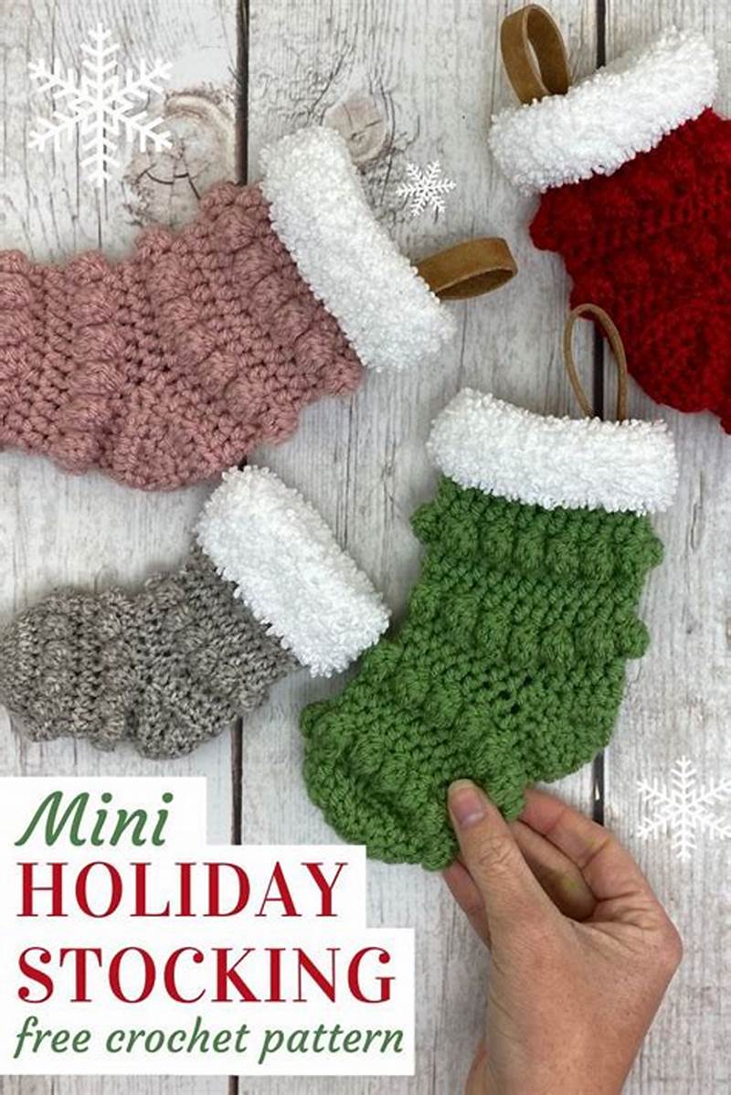 Free Crochet Mini Stocking Pattern