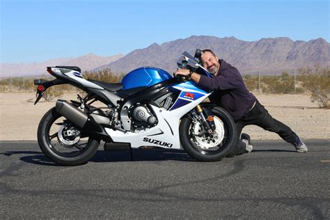 GSX-R Riding Position