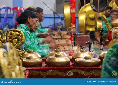 Gamelan Instrument