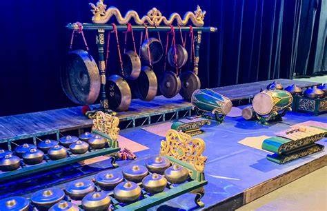 Gamelan instrument