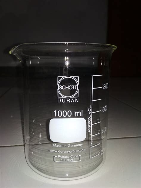 Perhatian dalam Penggunaan Gelas Beaker 1000ml