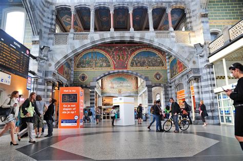 Sint-Pieters railway station