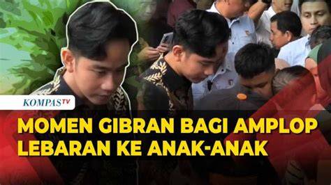 Gibran Bagi Rezeki Lebaran