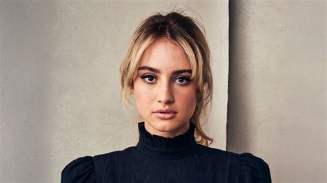 Grace Van Patten Birth Chart