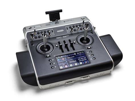 Graupner mc-32 transmitter
