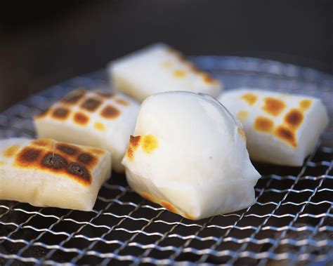 Grilled Mochi Sweets