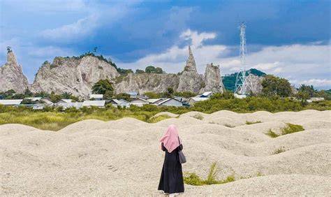 Gunung Kunyit