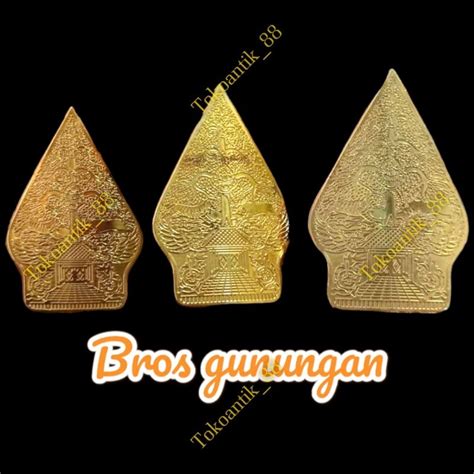 Gunungan Emas