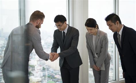 Handshake in japan