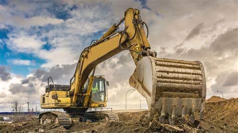 Heavy Excavators for Mega Infrastructure Projects