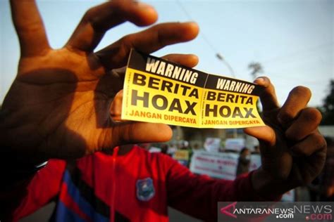 Hoax Agama