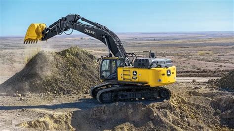 How Machine Reviews Excavator Affects Construction Startup Choices