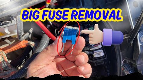 How To Remove Car Fuse
