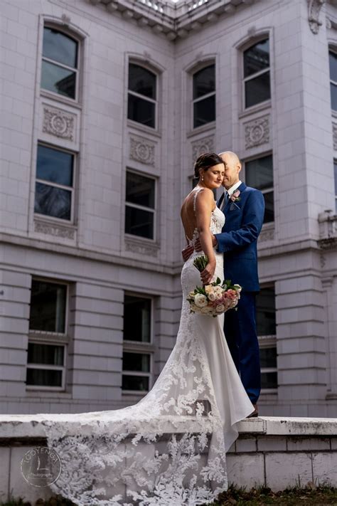 How do I get married in Spokane Washington