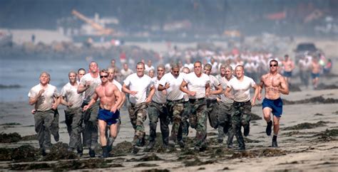 How fast can a Navy SEAL run a mile