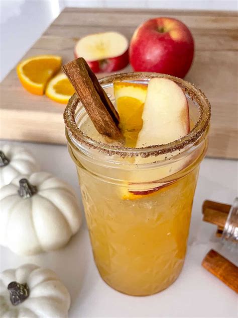 How to Make Spiced Apple Cider Punch