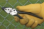 How to Use Fencing Pliers