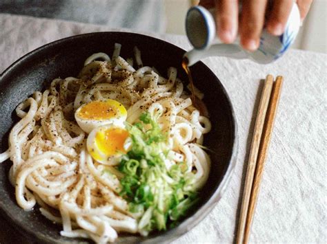 Menikmati Udon