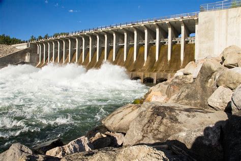 Hydropower dam