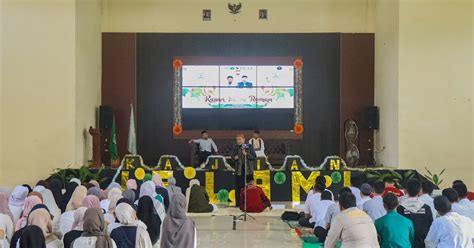 Membangun Identitas Islami dalam Tantangan Remaja