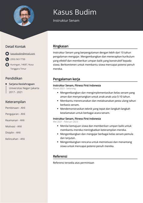 Instruktur senam profesional