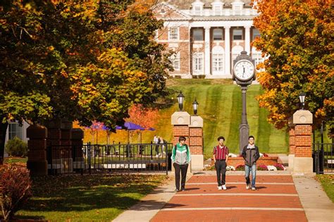 Is Stonehill a good College