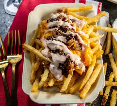 Is in and out popular in California