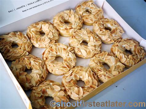 J.CO Alcapone Donut