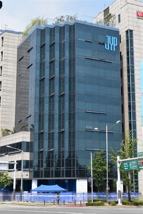 JYP Entertainment building