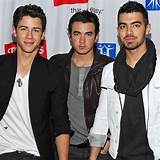 Biografia Jonas Brothers