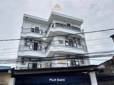 Kost Pluit