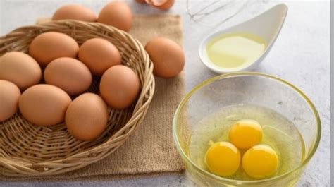 Kuning telur untuk ketombe