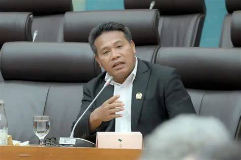 Legislator Turun Tangan
