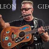 Biografía Leon Gieco