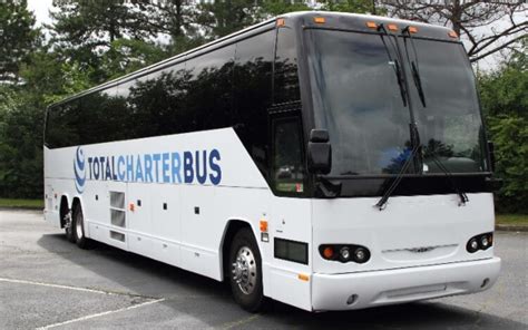 Louisville Charter Bus