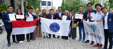 Mahasiswa UMA