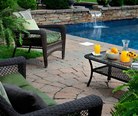 Make Your Backyard Look Like a Resort