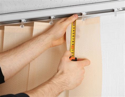 Measuring the Width and Length of the Vertical Blind Slats