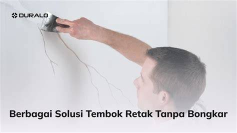 Membongkar Tembok Retak