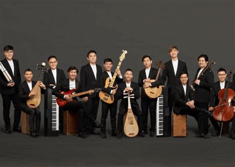 Mendengarkan Musik