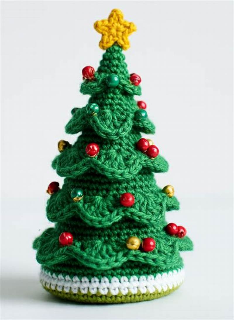 Mini Christmas Tree Crochet Pattern