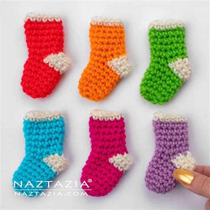 Mini Stocking Crochet Pattern
