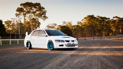 Mitsubishi Lancer Evolution JDM